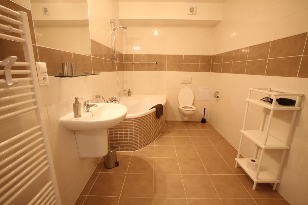 Apartment Park Radouc - 60M2 Mladá Boleslav Extérieur photo